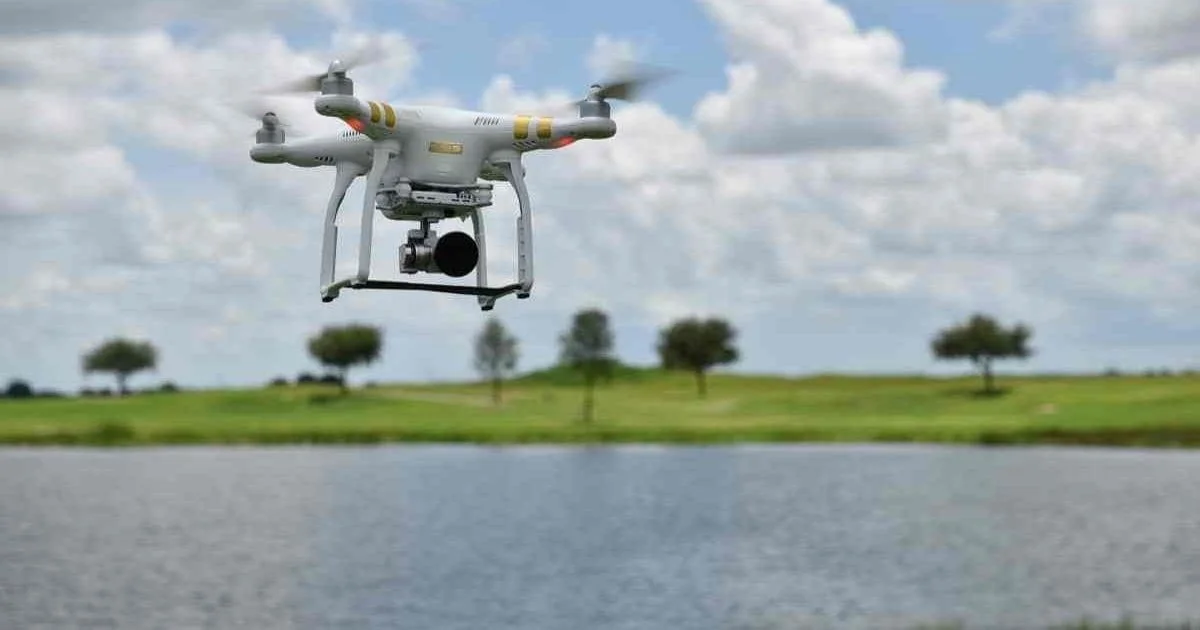 Apa yang Membuat Drone Kembali ke Titik Awal?